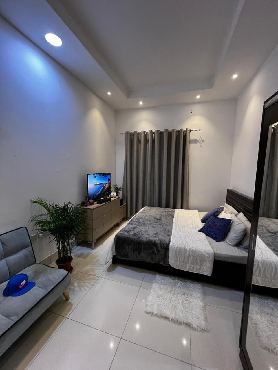 Economic For Rent In *